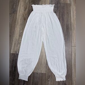 #1) Elegant White Women's Pants